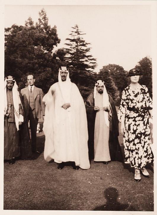 Lady Evelyn Murray : The first British-Muslim woman to perform Hajj