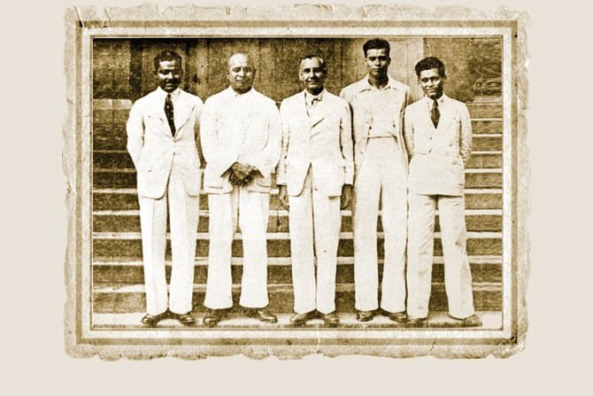 From Left to Right : Five members Indian medical mission to China (1938-43)<br />A team of 5 doctors were formed with Dr Bejoy Kumar Basu (Kolkata), Dr MR Cholker (Nagpur), Dr Madan Mohanlal Atal (Allahabad, leader), Dr Debesh Mukherjee (Kolkata) &amp; Dr Dwarkanath Kotnis (Maharashtra).