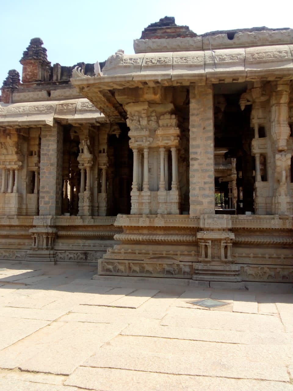 Hampi : The Pride of Vijaynagar Empire. 